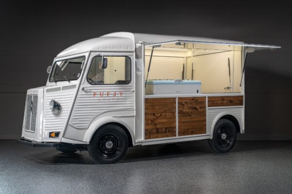 White Citroen - 1970's Gelato, poffertjes, stroopwafels, strawberries with chocolate